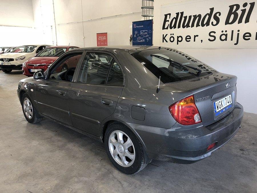 Hyundai Accent 5-dörrar 1.6 105hk -05