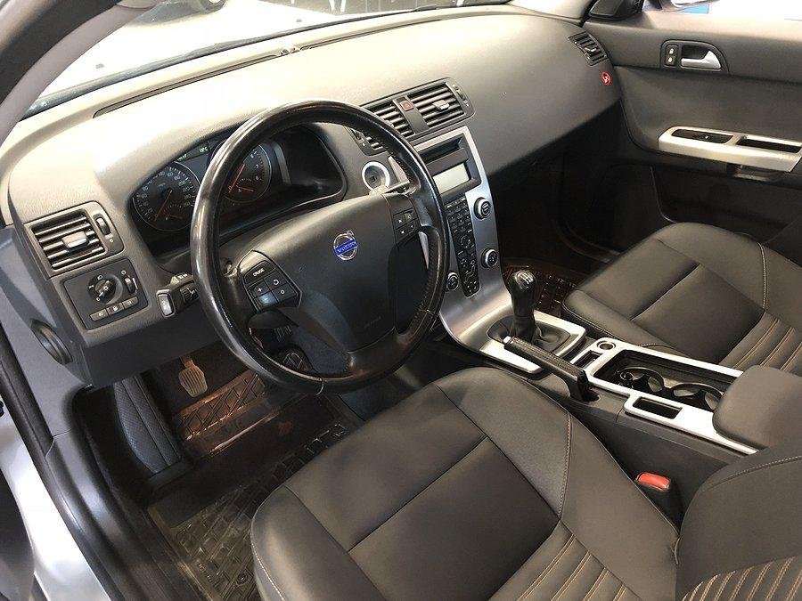 Volvo V50 1.8 Flexifuel Momentum 125hk -10